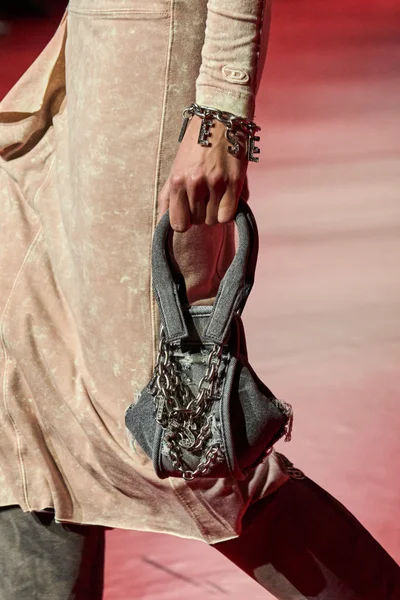 Look 56